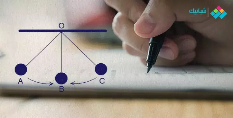 طالب الثانوية العامة يصور امتحان الاستاتيكا