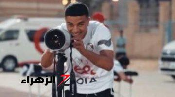 محمد شحاتة يتقمص دور المصور فى مران منتخب الأولمبى فى باريس.. فيديو