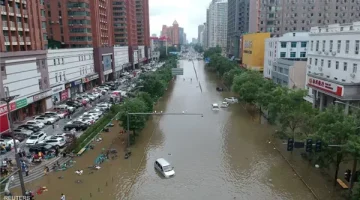 عشرات القتلى والمفقودين في انهيار جسر بسبب أمطار غزيرة بالصين