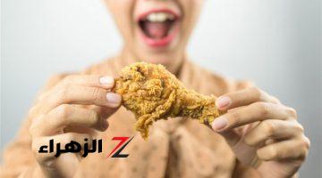 مفيد أم ضار؟ ماذا يحدث للجسم عند تناول جلد الدجاج؟