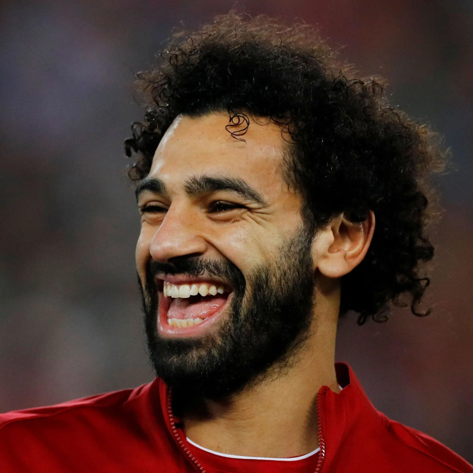 محمد صلاح يحتفل برقمه القياسي