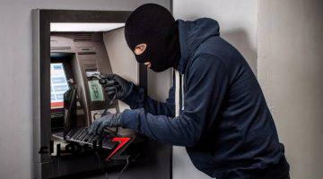 {ضاعت فلوسك يا صابر}.. طريقة جديدة لسرقة فلوسك ومرتبك من ماكينات الصراف الآلي ATM .. خلي بالك الموضوع مافيهوش هزار!