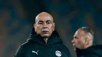 نجم منتخب مصر السابق يوجه نقد لاذع لحسام حسن عقب أزمة ” حجازي ” الأخيرة !!