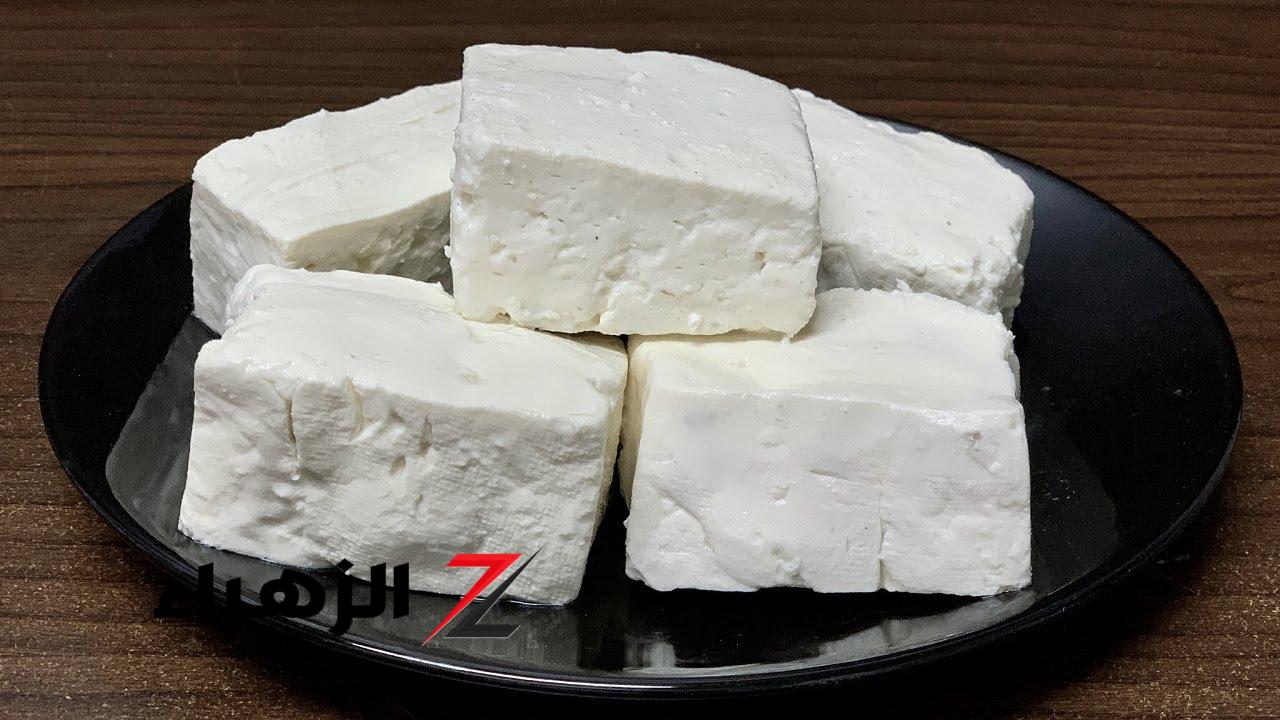 تسبب مرض خطير.. تحذير من تناول نوع جبنة معروف | أوعى تأكلها لعيالك