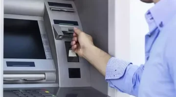 خلال ثواني .. خطوات سحب الأموال من ماكينات الصراف الآلي الـ ATM من غير بطاقة