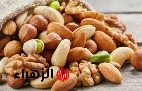 فيها سم قاتل .. نوع من أنواع المكسرات اوعي تأكله حتي لو هتموت من الجوع به سم قاتل يؤدي للوفاة .. تعرف عليه قبل فوات الأوان