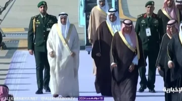 شاهد.. نائب رئيس الوزراء البحريني الشيخ خالد آل خليفة يصل إلى الرياض للمشاركة في القمة العربية والإسلامية