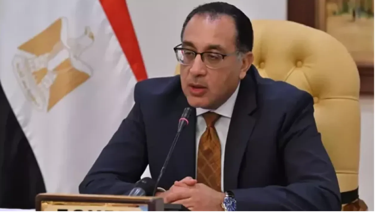 المصرين هيطيرو من الفرحة" تحديد سن التقاعد للمعاش ومكافأة نهاية الخدمة وفقا لقانون العمل الجديد 2025.. مش هيناموا من الفرحه - بوابة الزهراء الإخبارية