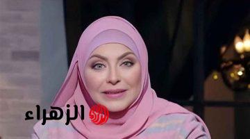 هل كان حلمها رسالة من السماء؟ سيدة مسلمة تحكي حلمًا غريبًا يربطها بالعذراء مريم وفجأة تستيقظ لتجد صليبًا خشبيًا في يدها|ما القصة؟