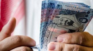 “الحجاج طايرين من الفرحة!”… سعر صرف الريال السعودي مقابل الجنية المصري اليوم الأحد 5 يناير 2025 في البنوك ومكاتب الصرافة!!