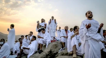 أدعية دخول العشر الأوائل.. كلمات تفتح أبواب الرحمة والمغفرة في أعظم أيام العام