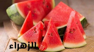 يسبب التسمم.. احذر من خطأ شائع عند تناول البطيخ