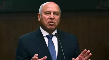 وزير النقل يزف بشرى سارة بشأن مترو الإسكندرية 