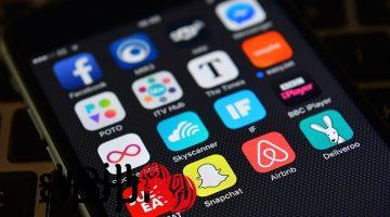 امسحهم من موبايلك حالاً.. 12 تطبيقا على الموبايل تصورك دون علمك وتسرق رسائل واتساب