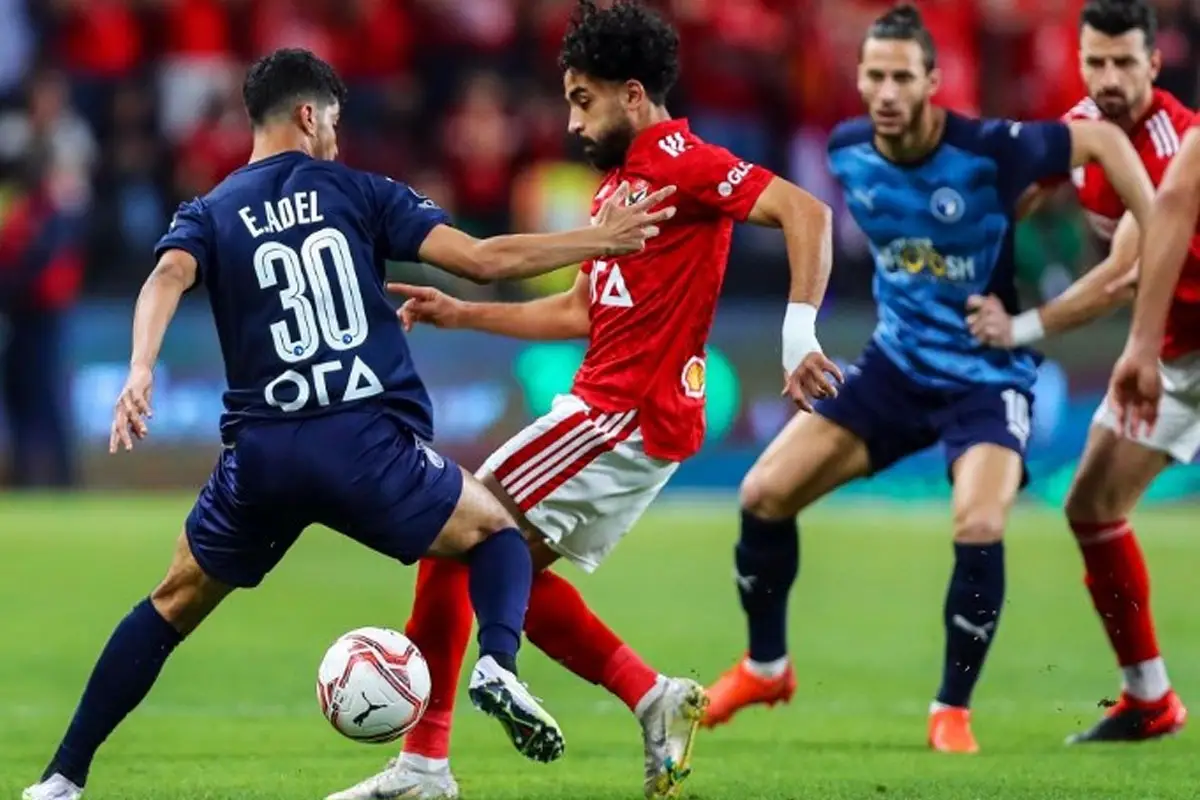 مفاجأة الموسم.. بيراميدز يخطف توقيع نجم منتخب مصر وسط صدمة الأهلي