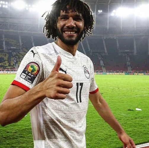 أول تعليق من الأهلي بشأن التعاقد مع محمد النني رسميًا