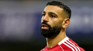 مفاجأة القرن.. “زعيم القارة” يخطف توقيع محمد صلاح لمدة 3 سنوات