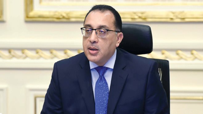 هل يحصل الموظفون على يوم الخميس المقبل إجازة؟.. قرار حكومي يحدد موعد عطلة عيد العمال
