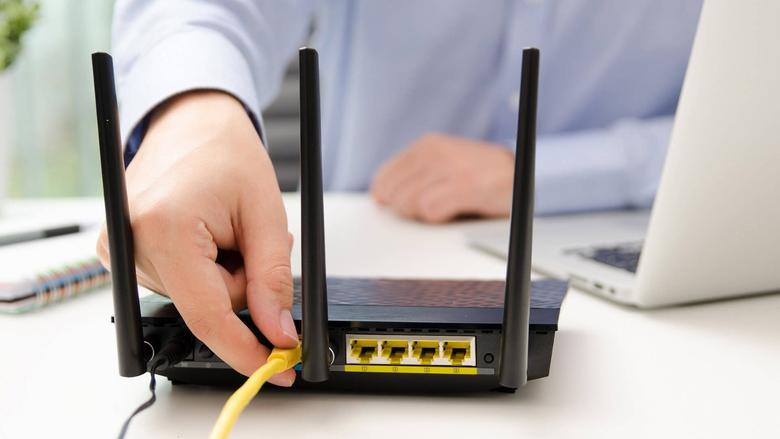 هل تؤثر الموجات الحارة على سرعة الإنترنت؟.. الحقيقة وراء بطء الواي فاي في الصيف