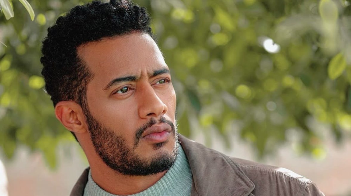 بعد  غياب 4 سنوات.. محمد رمضان يعلن عودته لدراما رمضان: “هناكل سوشي في الجو”