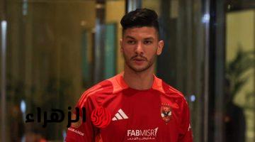 أشرف داري يقاضي الأهلي ويطالب بكامل عقده حتى 2028 بسبب رفع اسمه