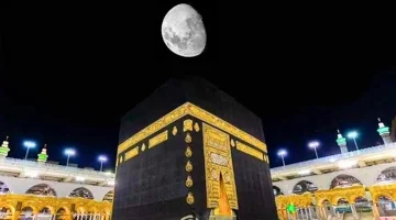 الأولى هذا العام.. الكعبة المشرفة تشهد ظاهرة فلكية مساء اليوم