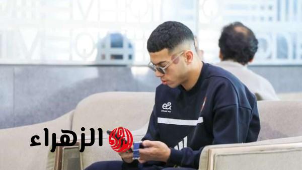 إمام عاشور يظهر بعلامات حجامة في مطار القاهرة قبل مواجهة الترجي تونس