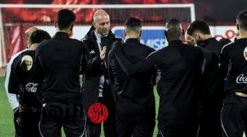 الأهلي يستأنف تدريباته لمواجهة طلائع الجيش وعودة محمد شكري للمران الجماعي