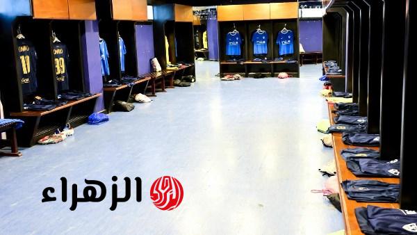 الزمالك يظهر بالزي الكحلي أمام بيراميدز وصور من غرفة الملابس بملعب الدفاع