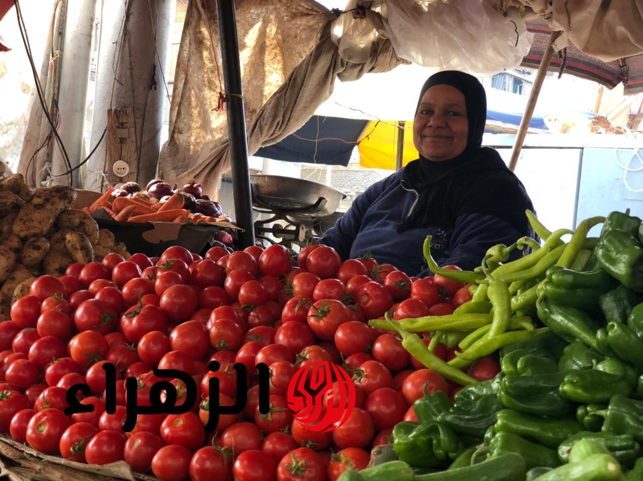 “قرب ع الـ50 جنيه!!”.. سعر الخضار اليوم الخميس 26/3/2026 وسعر كيلو الطماطم والبصل والبطاطس في كل الاسواق