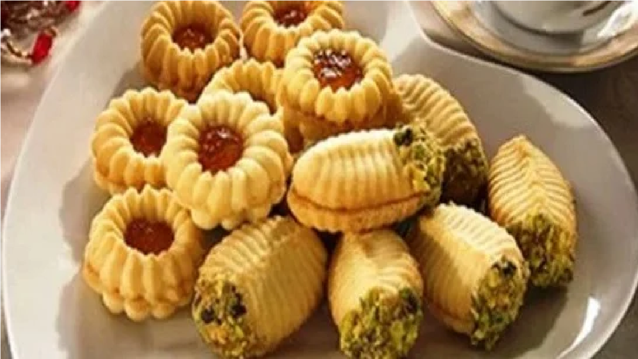 خطوات عمل البيتي فور في البيت لضمان قوام مثالي وطعم لا يقاوم