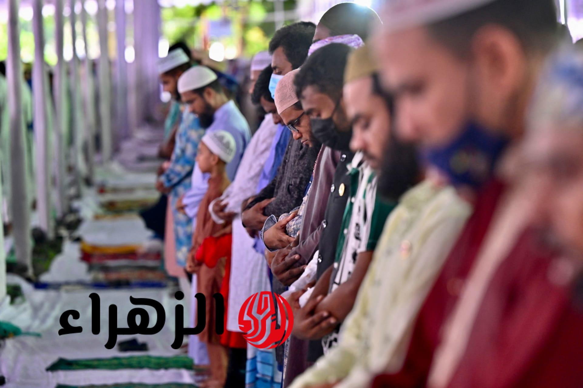 “بتتصلى ازاي؟؟”.. كيفية صلاة عيد الفطر 2026 وصيغة تكبيرات العيد مكتوبة وعددها