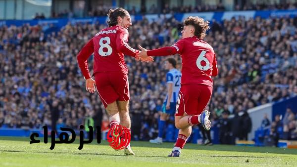 ليفربول يتعادل مع برايتون 1-1 في الشوط الأول بغياب محمد صلاح