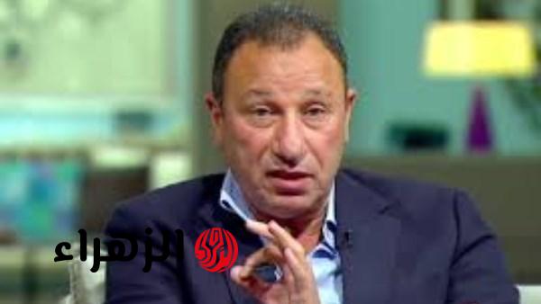 محمود الخطيب يخصم 30 بالمئة من رواتب لاعبي الأهلي ويعلق عقودهم