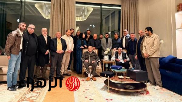 ممدوح عباس يستضيف مجلس إدارة نادي الزمالك في إفطار جماعي بمنزله صور