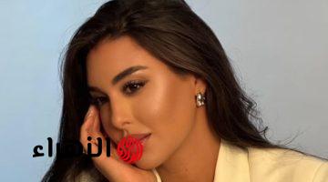 ياسمين صبري في أحدث ظهور ببليزر أبيض وإطلالة كلاسيكية جذابة على إنستجرام