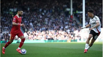 معلق مباراة ليفربول وفولهام اليوم في الدوري الإنجليزي شعلان حماس الجماهير قبل صافرة البداية