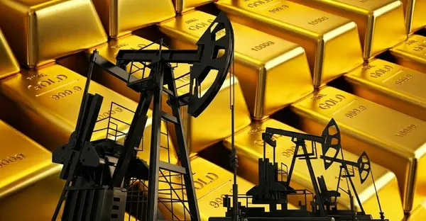 الذهب يستقر قرب مستويات قياسية والنفط يتراجع مع اقتراب نهاية حرب إيران