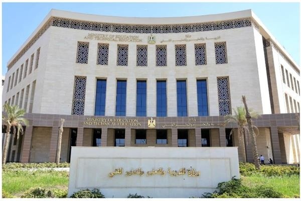إجراءات صارمة من “التعليم” للرقابة على المدارس الخاصة وتحذير بشأن الدبلومة الأمريكية