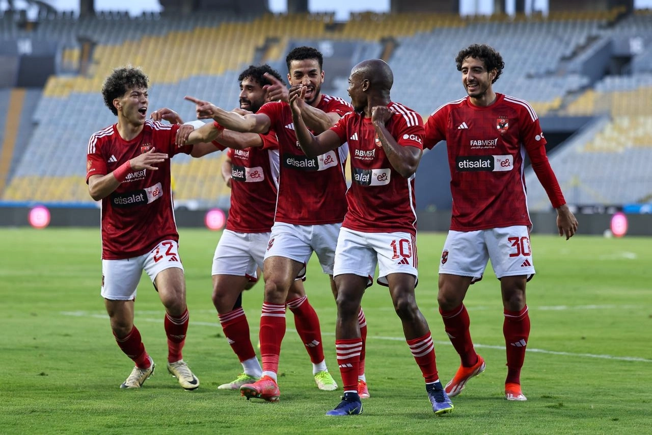تشكيلة الأهلي ضد بيراميدز اليوم في الدوري المصري 2026.. والقنوات الناقلة