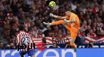 طرد نيكولاس جونزاليس لاعب أتلتيكو مدريد أمام برشلونة بعد تدخل على يامال
