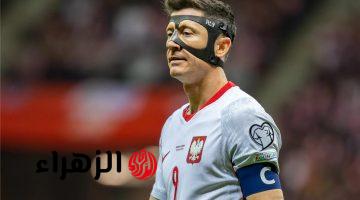 ليفاندوفسكي يلمح للاعتزال الدولي عقب فشل تأهل بولندا إلى كأس العالم