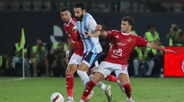 موعد مباراة الأهلي وبيراميدز اليوم في الجولة الرابعة الحاسمة من الدوري المصري 2026 والقنوات الناقلة مع المعلق