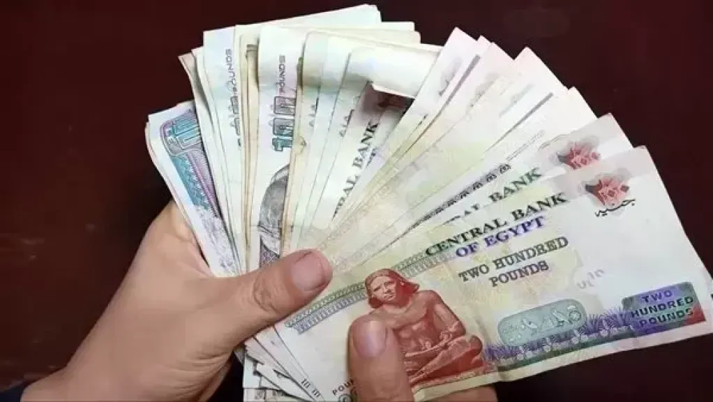 بأمر الرئيس السيسي.. صرف 1500 جنيه للعمالة غير المنتظمة في هذا الموعد