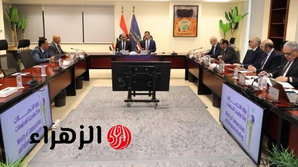 وزير الاتصالات يبحث مع وزير الاتصالات اليمني تعزيز التعاون وتبادل الخبرات في التحول الرقمي