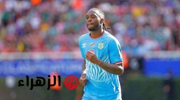 وست هام يقاضي فيفا ويطلب تعويضا ماليا بسبب غياب آرون وان بيساكا