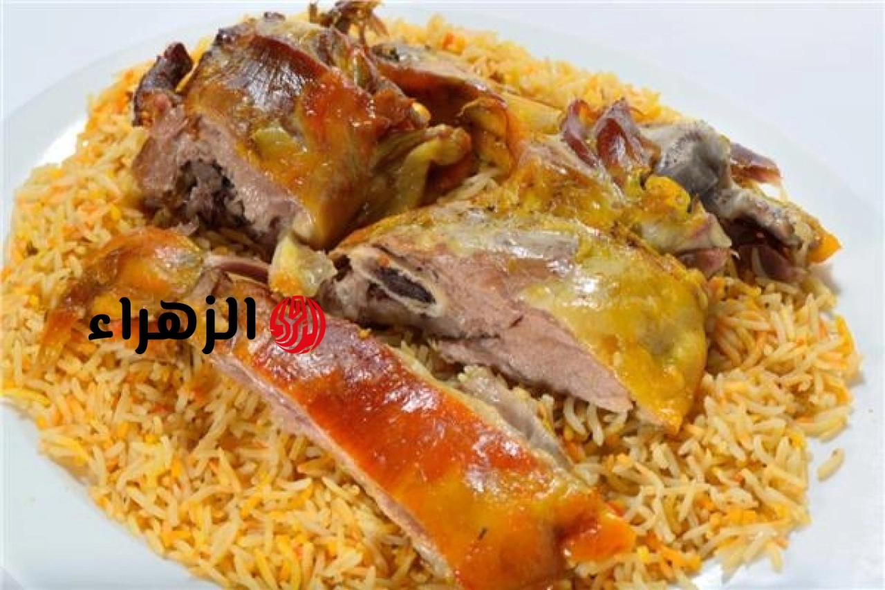 أكلة العيد.. طريقة عمل مندي اللحم في المنزل بخطوات احترافية تنافس أشهر المطاعم