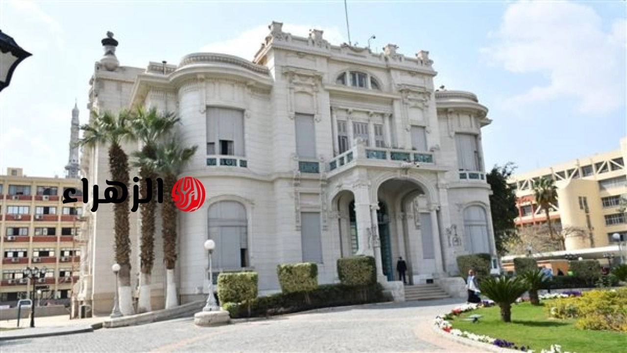 جامعة عين شمس تعلن فتح باب التقدم لمبادرة برنامج الكوادر الأكاديمية للمصانع