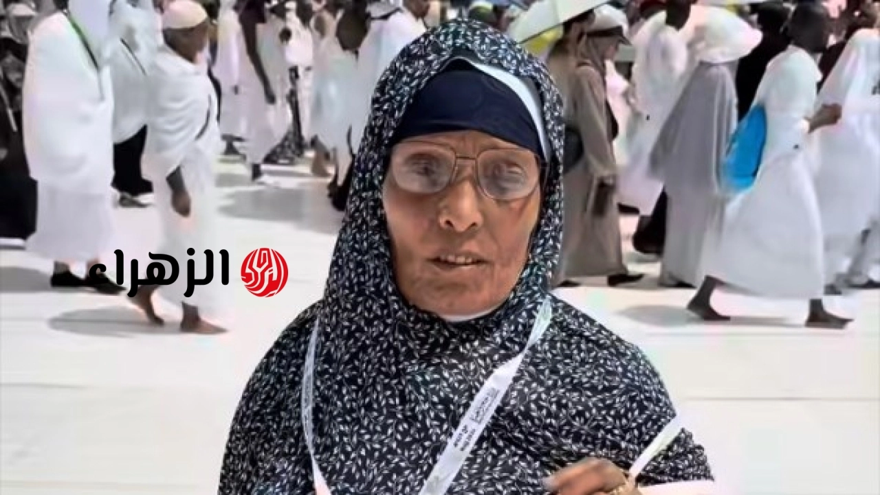 حاجة مصرية تدعو للرئيس عبد الفتاح السيسي أثناء تأدية مناسك العمرة في الحرم المكي