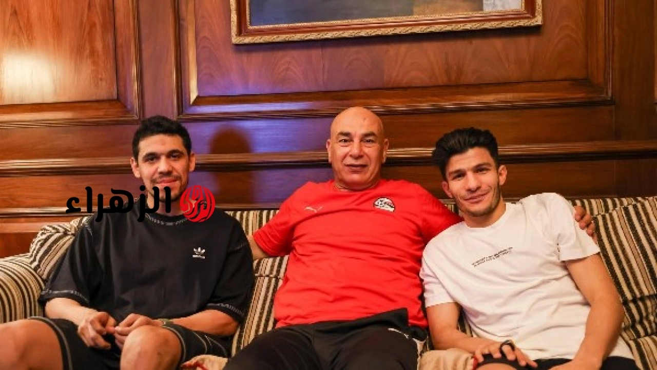 حسام حسن يستقبل محمد حمدي وإسلام عيسى في معسكر منتخب مصر قبل المونديال
